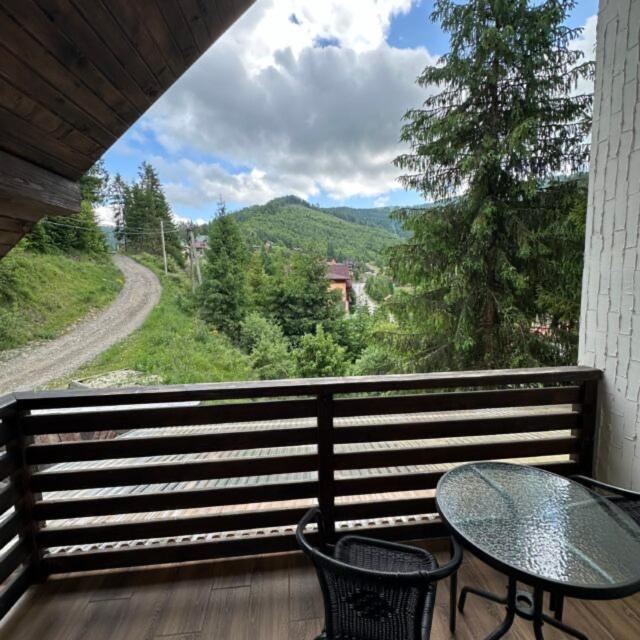 Біля Витягу Slavske Ruang foto